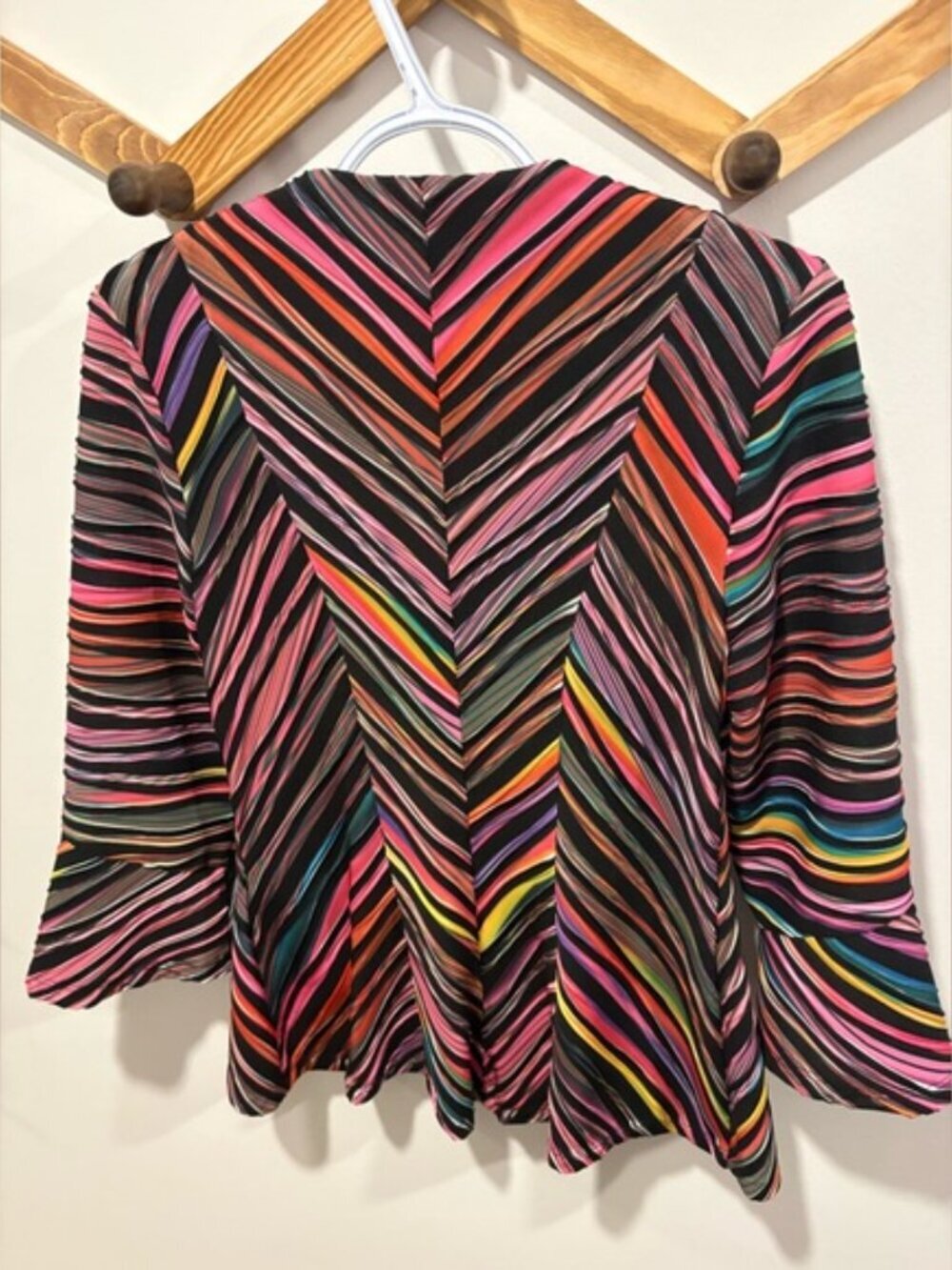Joseph Ribkoff striped colour jacket - Picture 4 of 6